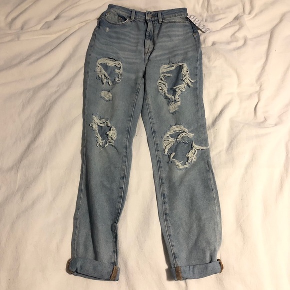 bdg high-wasted mom jeans - Picture 1 of 5